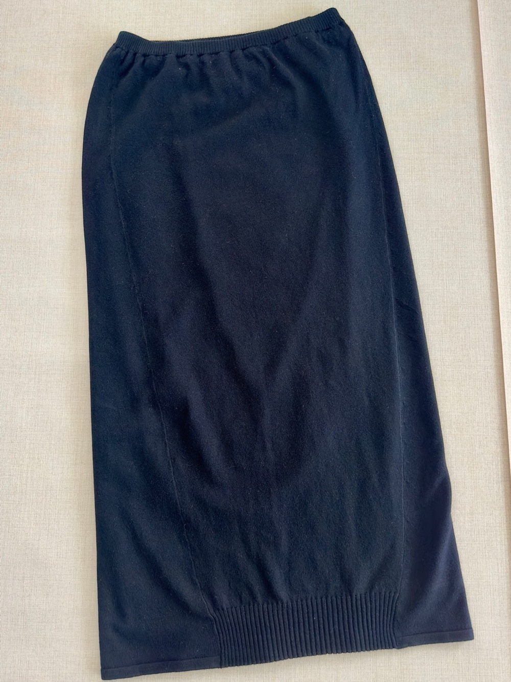 Classic Black Knit Midi Skirt
